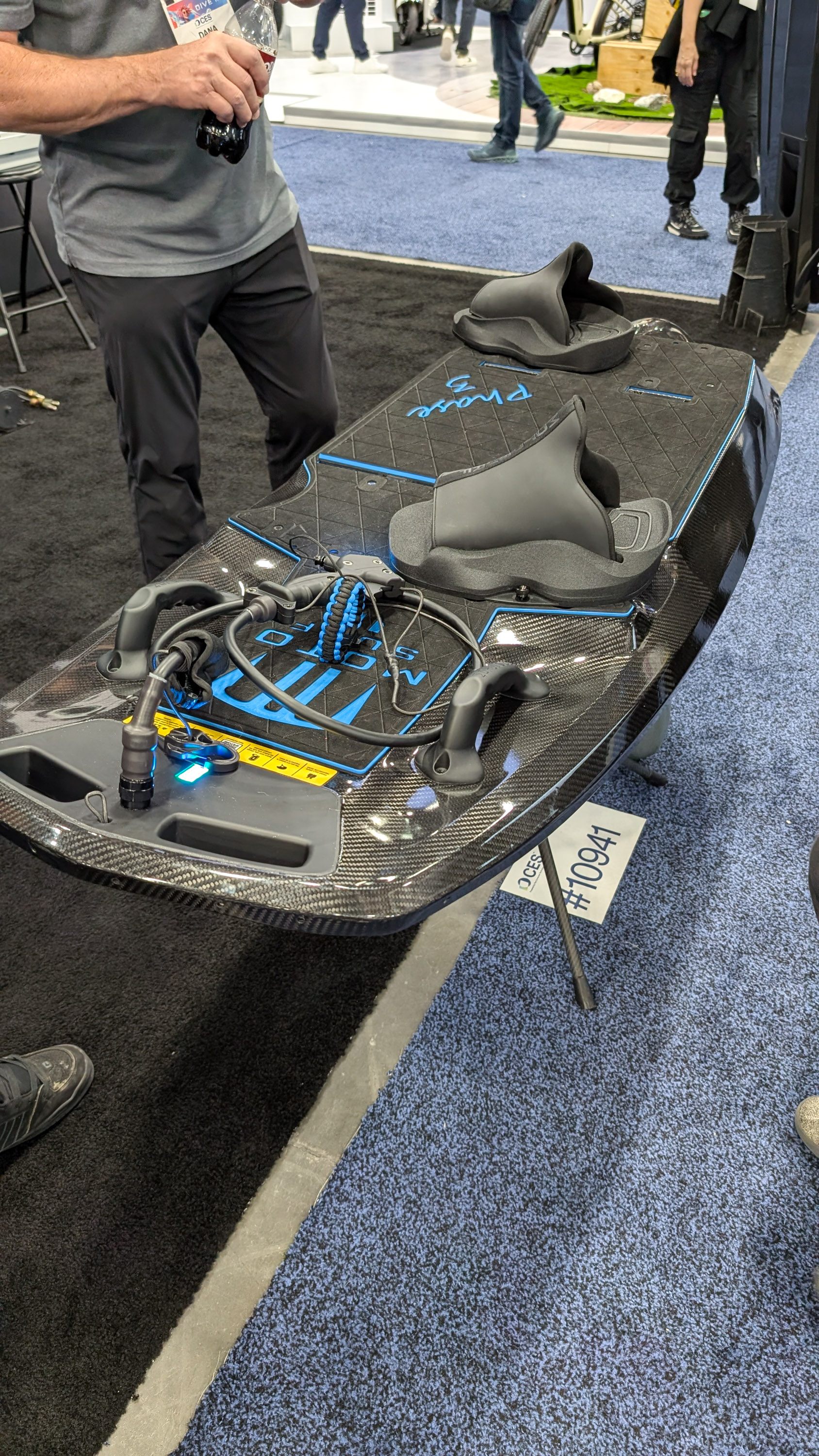 Category 1: Tech & Sports & Outdoor Innovation Highlights. MotoSurfs (US) Phase 3 Board delivers an electric surfing experience with powerful acceleration and lightweight design, ensuring stability, agility and portability for riders of all skill levels.